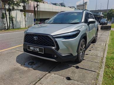 Toyota Corolla Cross V in Old Klang Road, KUL