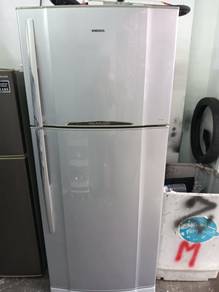 Fridge Double Door Toshiba 720L