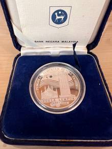 Malaysia KL 100 years City proof coin 1990