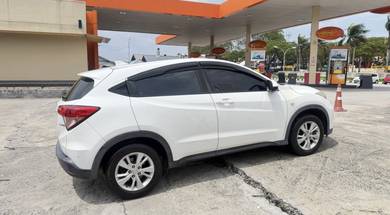 Honda HR-V S in Setia Alam, SGR