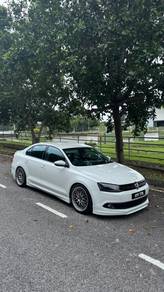 Volkswagen Jetta TSI (CBU) in Kajang, SGR