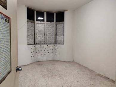 Apartment For Rent in Ruvena Villa