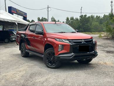 Mitsubishi Triton VGT ATHLETE in Permas Jaya, JHR