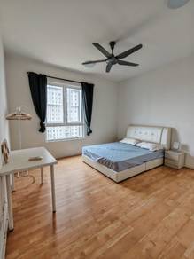 Apartment For Rent in Verdi Eco-dominiums @ Symphony Hills