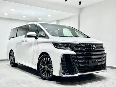 Toyota Vellfire Z PREMIER in Ampang Hilir, KUL