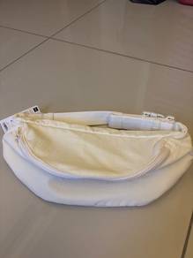 Uniqlo and GU Sling Bag