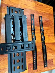 Bracket Adjustable (26-55 inch)