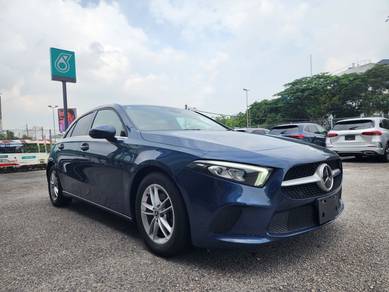 Mercedes Benz A180 A180 STYLE HATCHBACK in Taman Tun Dr Ismail, KUL