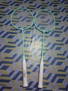 Raket Badminton 