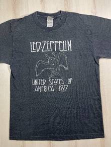 Led Zeppelin Tee #BL Used
