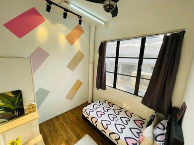 Room in Puchong, SGR