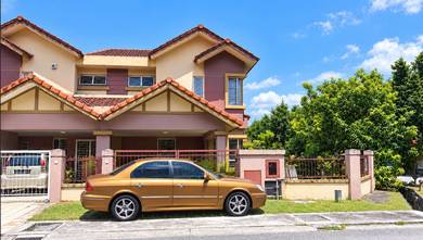 Semi-Detached House For Sale in Klang,SGR