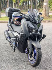 Yamaha XMAX