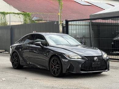 Lexus IS 300 F SPORT MODE BLACK in City Centre, KUL
