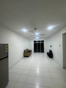 Condominium For Rent in Scott Towers @ Larkin JB