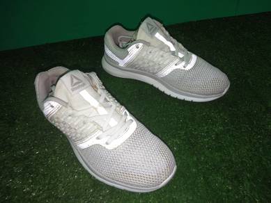 ITEM BUNDLE_Kasut Sukan RBOK size 36eur