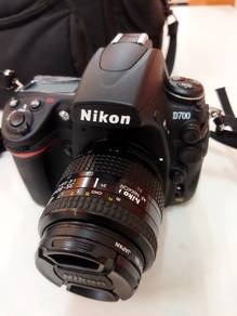 Nikon D700 with AF Nikkor lens 35-80