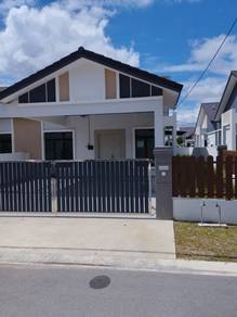 Semi-Detached House For Sale in Jasin,MLK