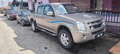 Isuzu D-Max 4x2 (STANDARD) in Klang, SGR