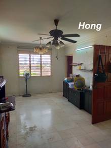 Apartment For Sale in Greenlane Heights Block A