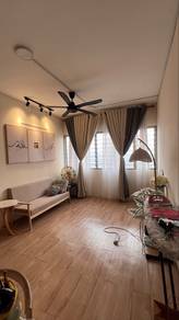 Room in Serdang, KUL