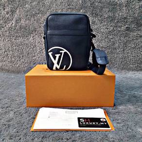Louis Vuitton Taurillon Danube Sling Bag