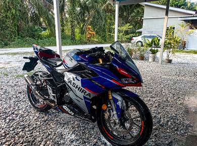 Honda CBR150R