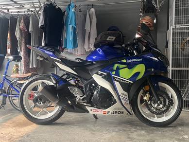 Yamaha R25