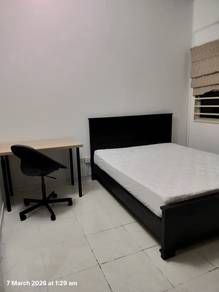 Room in Shah Alam, SGR