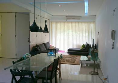 Condominium For Rent in Vista Mutiara