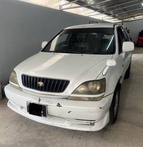 Toyota Harrier in Kota Samarahan, SWK