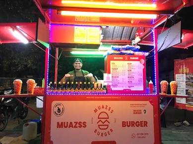 Crew Muazss Burger