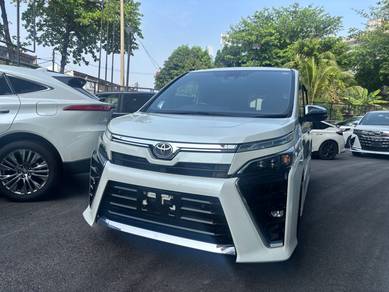 Toyota Voxy ZS KIRAMEKI III in Ampang, KUL
