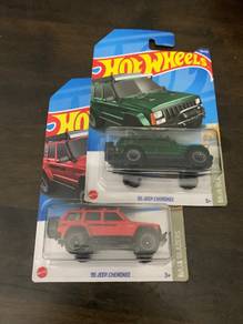 Hot Wheels ‘95 Jeep Cherokee Set