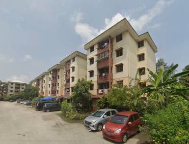 Flat For Sale in Bandar Sultan Suleiman