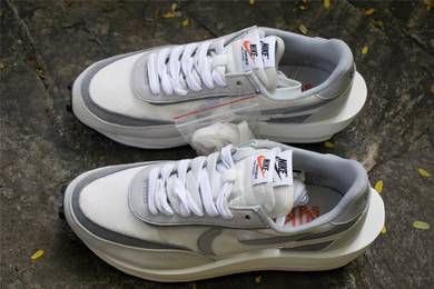 Nike LD Waffle Sacai White Grey Double ¡Swoosh¡