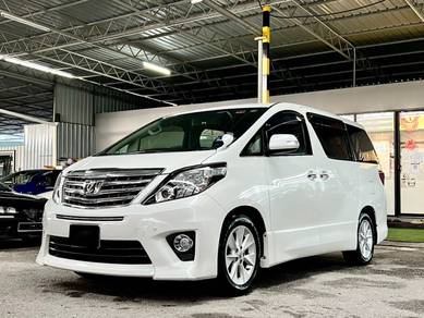 Toyota Alphard 240G in Johor Bahru, JHR
