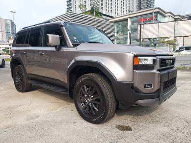 Toyota Land Cruiser 250 VX FIRST EDITION in Old Klang Road, KUL