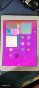 iPad 6th Gen 9.7-Inch