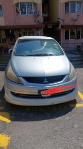 Mitsubishi Grandis in Damansara, KUL