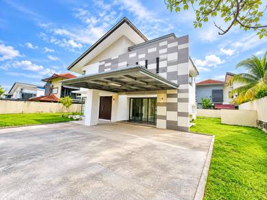 Bungalow House For Sale in Bangi,SGR