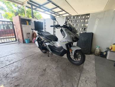 Honda ADV 160