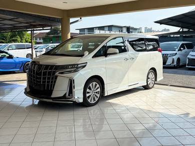 Toyota Alphard S in Kuching, SWK