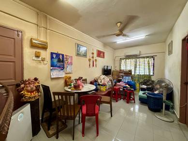 Townhouse For Sale in Batu Berendam,MLK