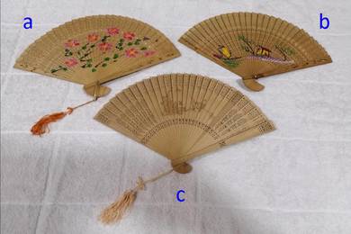 Chinese Sandal Wood Antique Fans 古董檀香木扇