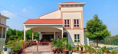 2.5-storey Terraced House For Sale in Sepang,SGR