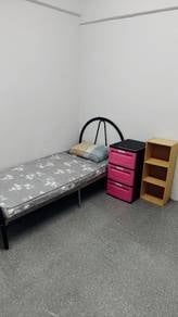 Room in Petaling Jaya, SGR