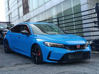 Honda Civic Type R TYPE R in Old Klang Road, KUL