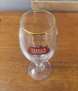 Cawan Stella Artois footed glass cup