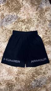 UNDER ARMOUR Shorts Workout Running Black
